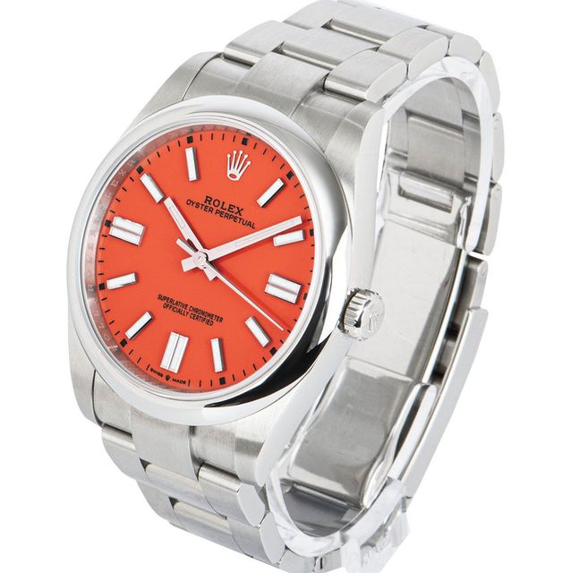 Rolex Oyster Perpetual 124300 Image 2